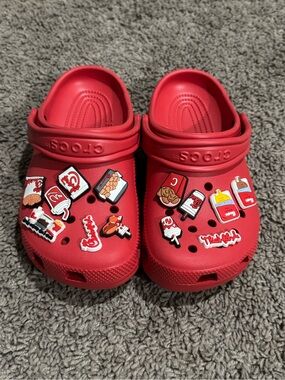 Crocs Classic Clog for Kids - Red with Chick-Fil-A charms - 2
